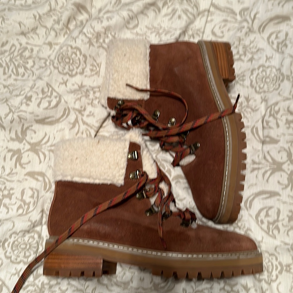 Women’s boots
